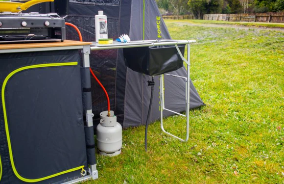 Eco Kitchen with Windshield - Image 3