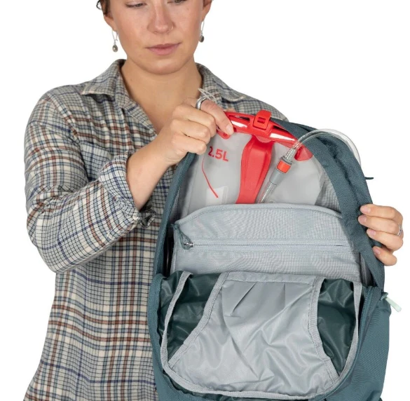 Women's Fairview 70 Travel Pack - Image 13